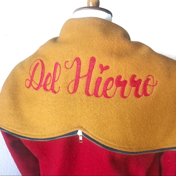 Sold✨True Vintage 80s Varsity Letter Jacket!✨ - Picture 3 of 7